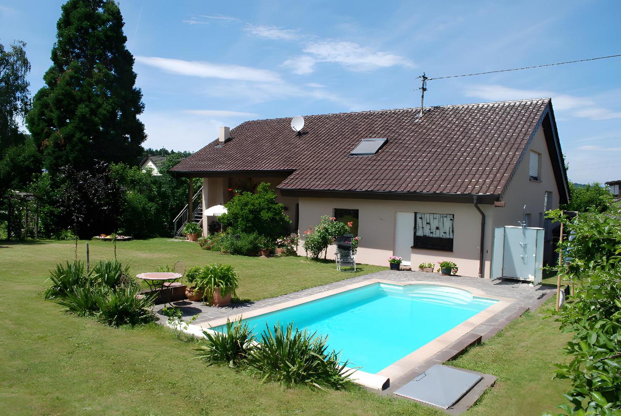 Ferienwohnung Mit Pool Straubenhardt Ngoại thất bức ảnh