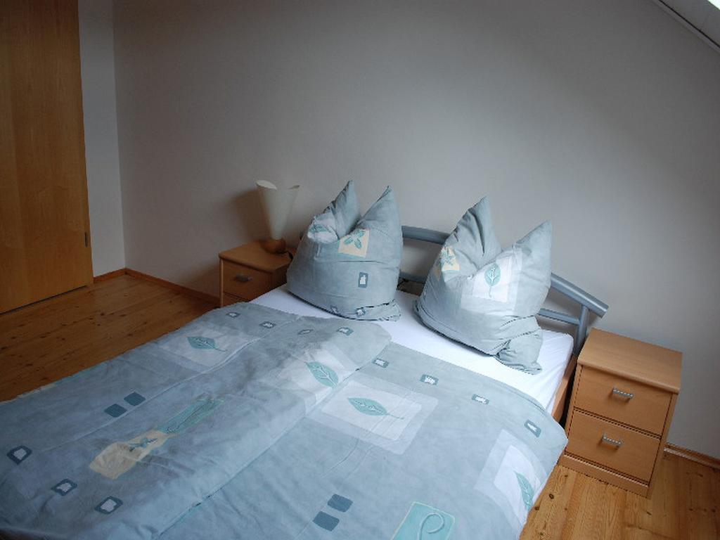 Ferienwohnung Mit Pool Straubenhardt Ngoại thất bức ảnh